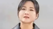 “消失”一年后，43的贾玲官宣喜讯，如今已经彻底走上另一条大道