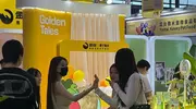 叶珂现身宠物展！无滤镜原相机下比直播间好看，分手后事业心强