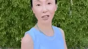 著名港星张曼玉，息影多年，如今活出自己美美的自在人生！