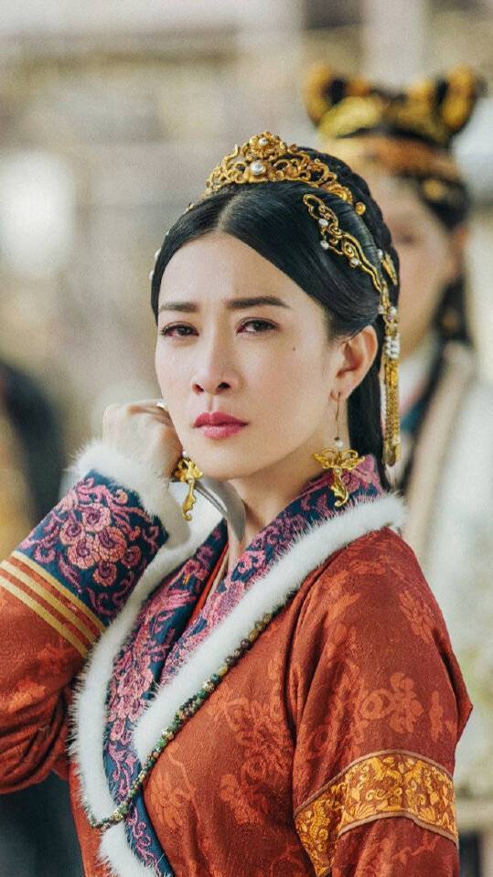 唐嫣新剧《燕云台》首发预告,一袭红衣高带发冠造型惊艳