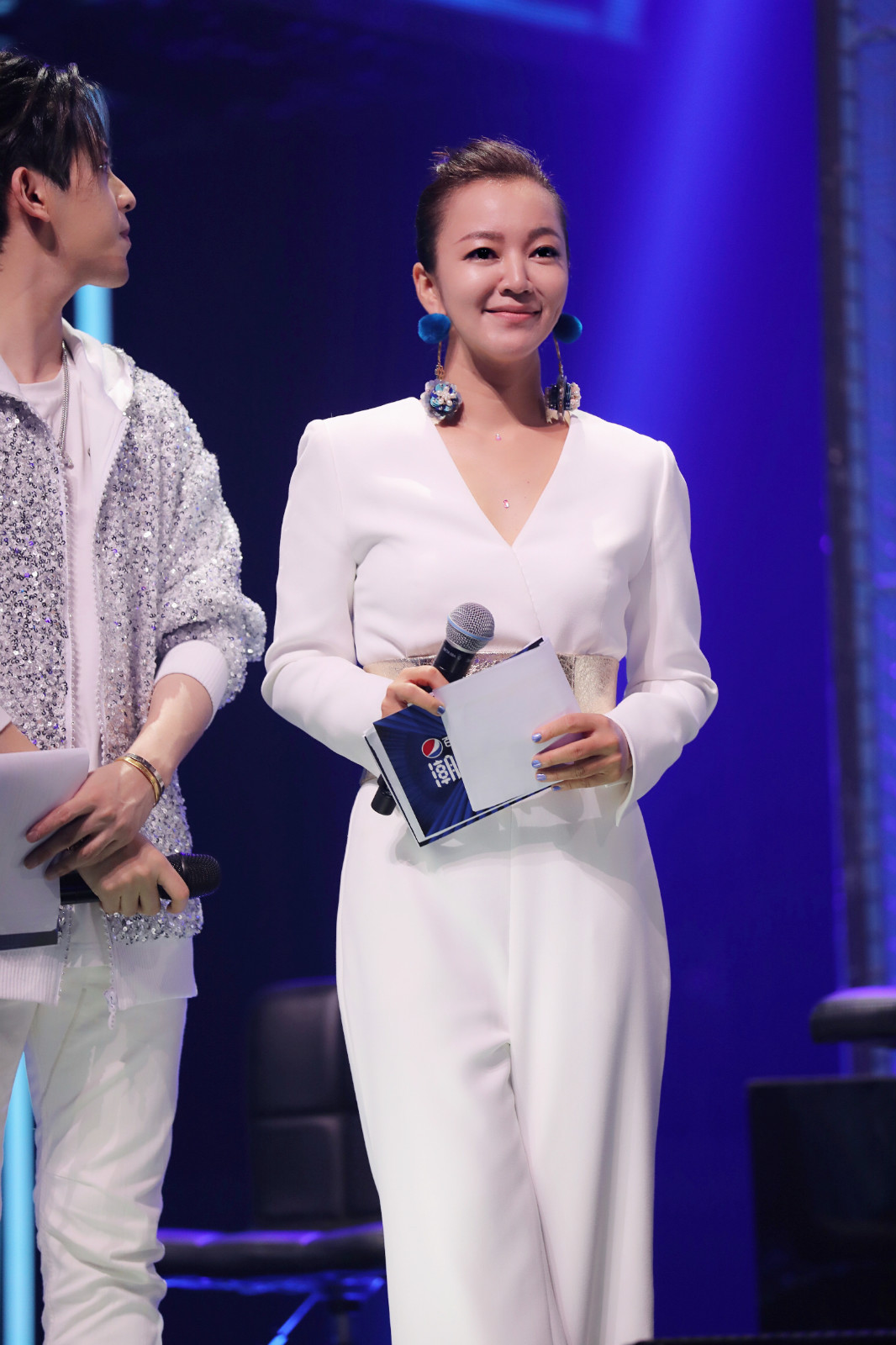 阿雅鬼马助阵《潮音战纪》 跳舞说唱火力全开