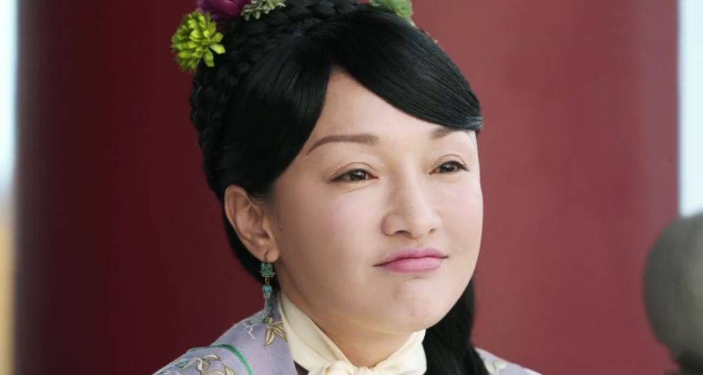 44岁周迅演少女荧屏凑齐四大丑丫头网友吐槽求你们放过少女吧