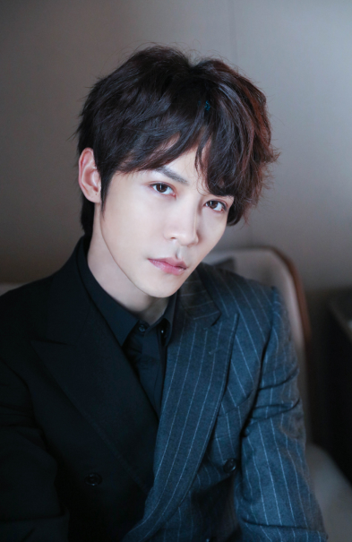 马雪阳亮相2019中国综艺峰会匠心盛典实力斩获年度匠心音乐奖