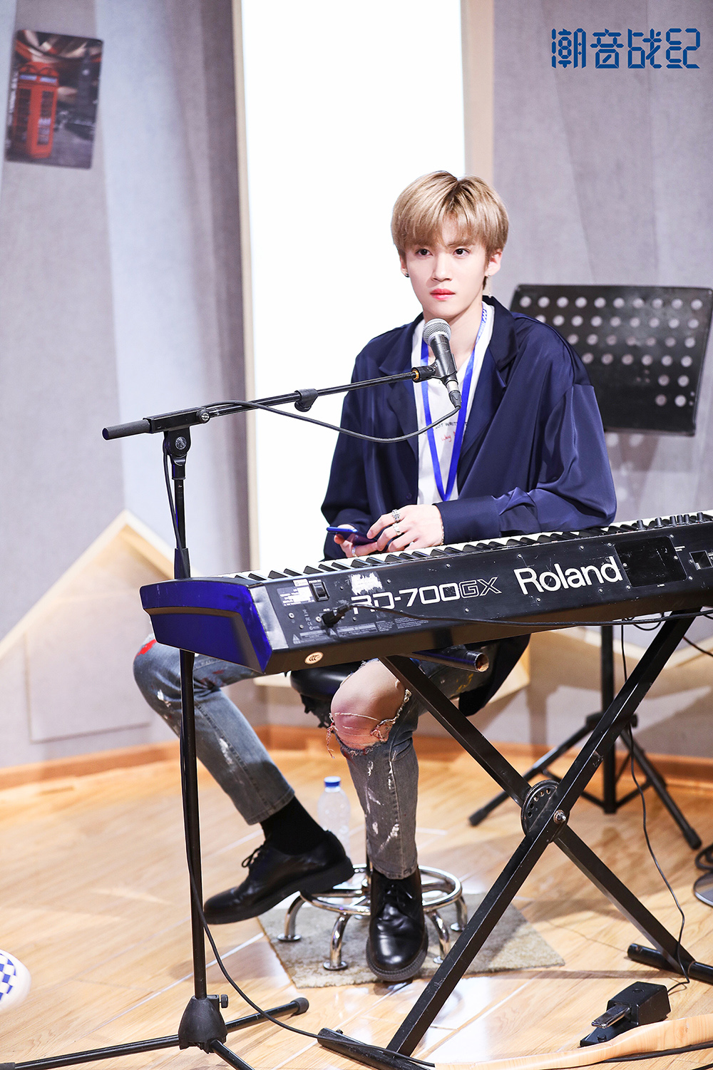 闫桉国内综艺首播 漫撕男尽显可爱反差萌 - 360娱乐,你开心就好