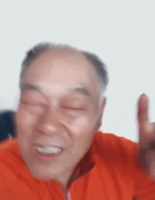 搞笑GIF: 你这脸着地,到底掉了几颗牙齿 - 360娱乐,你开心就好