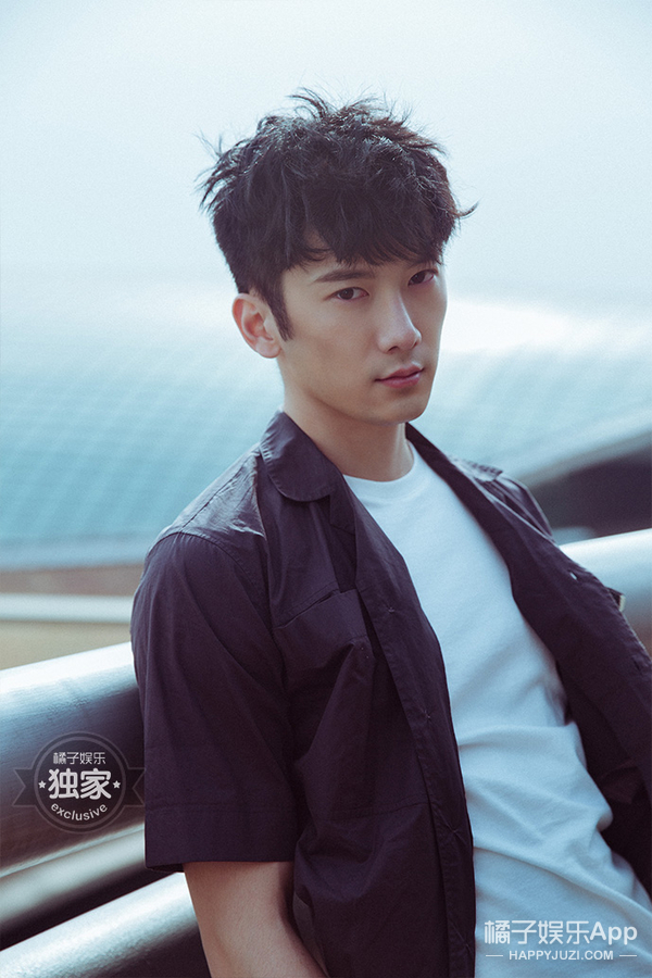 玉师兄刘芮麟的签名玩偶来啦