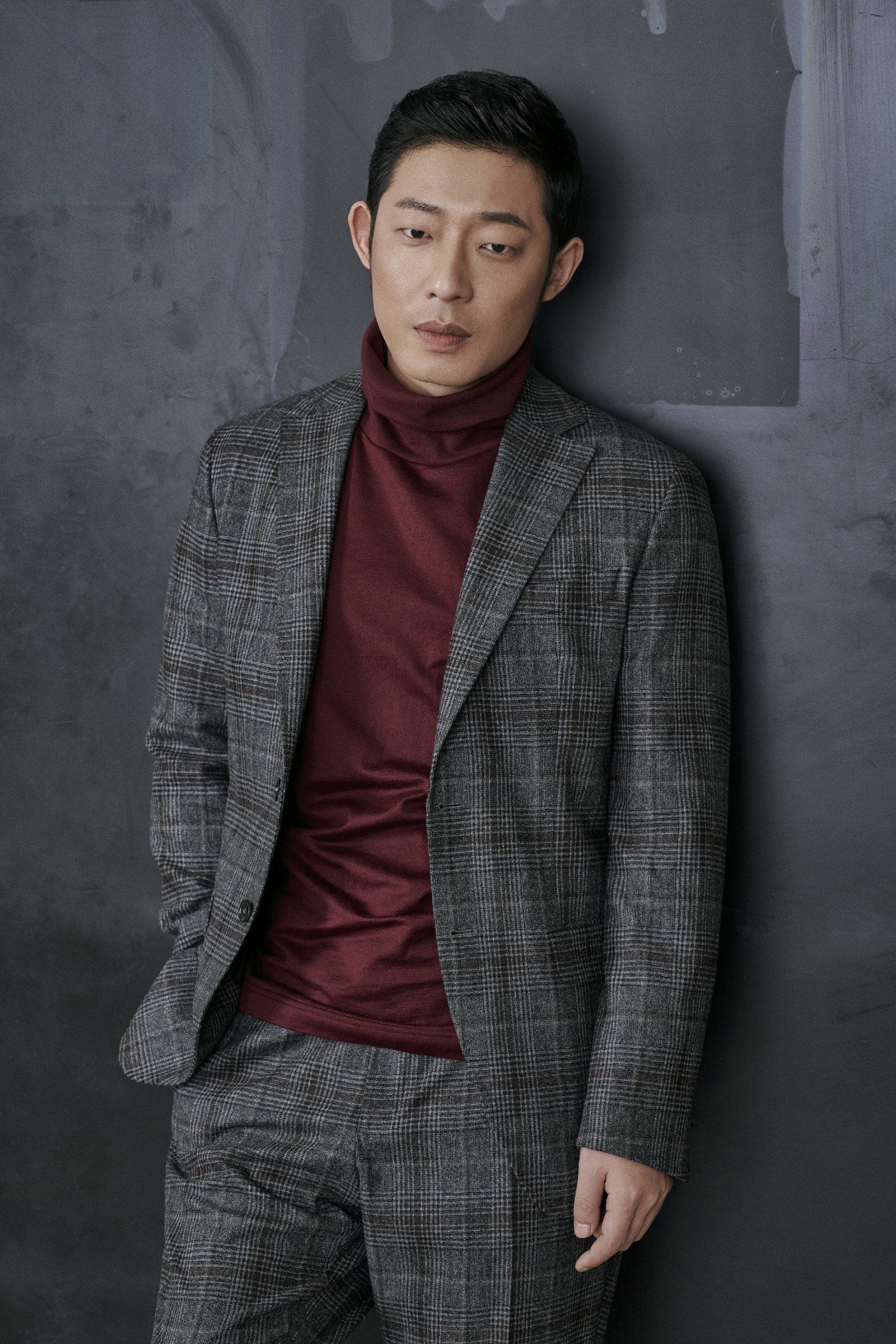 昨晚,韩立也在个人社交平台上发文写下对出演高晓山这一角色的感想:"