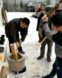 搞笑GIF: 看我挖个坑把你埋了,明年你再多长两只 - 360娱乐,你开心就好