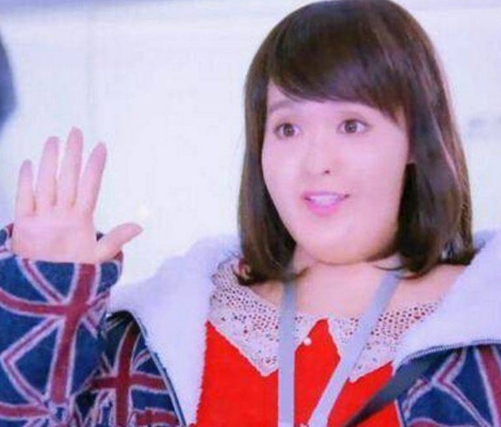 女神被p成胖子后,baby像凤姐,热巴变萌,赵丽颖更可爱了