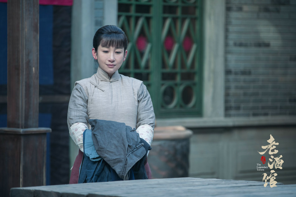 《老酒馆》即将收官 秦海璐希望观众找到共鸣