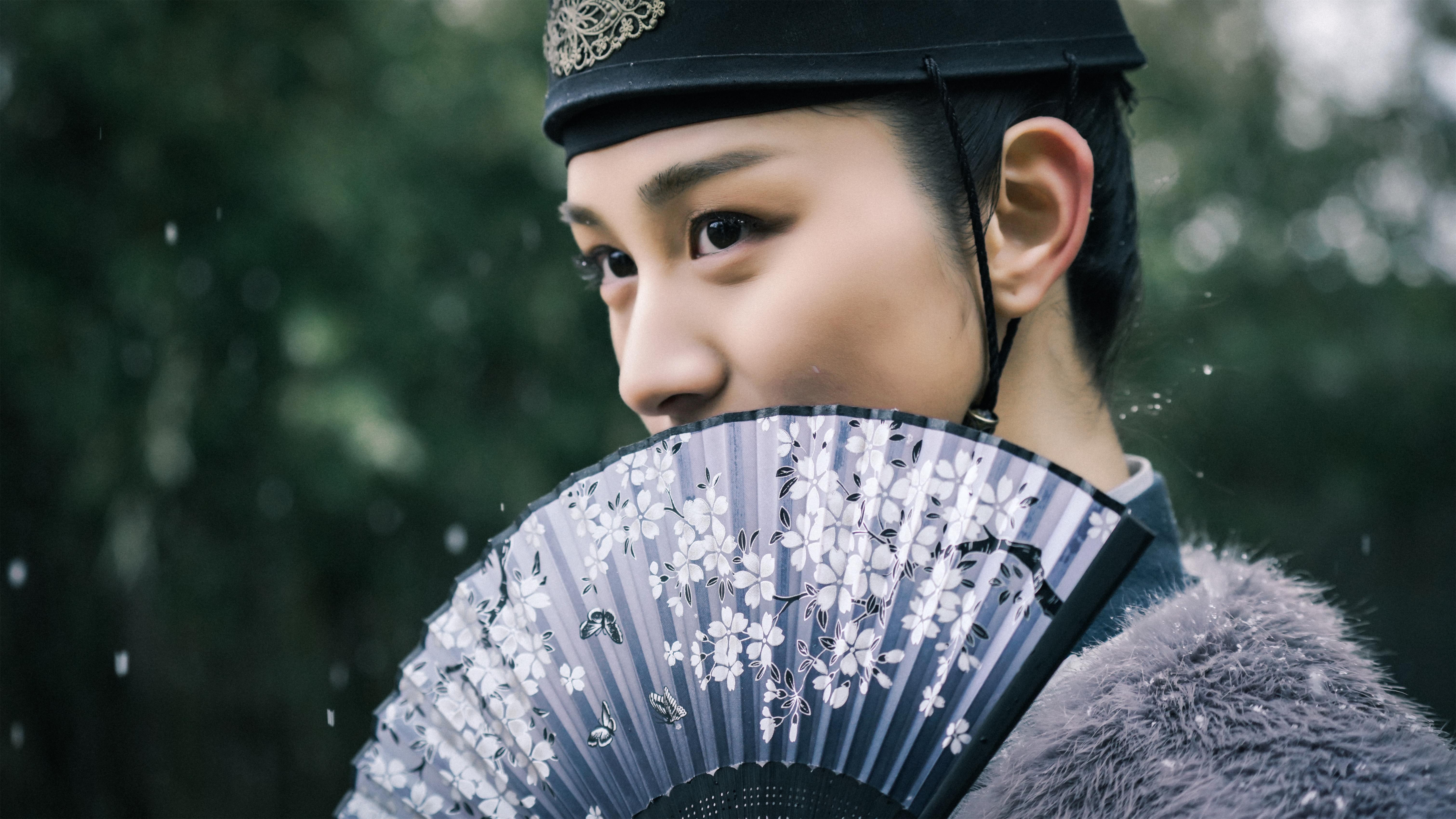 "魏姐"之后,还有什么比看《唐诗三百案》李墨白更爽