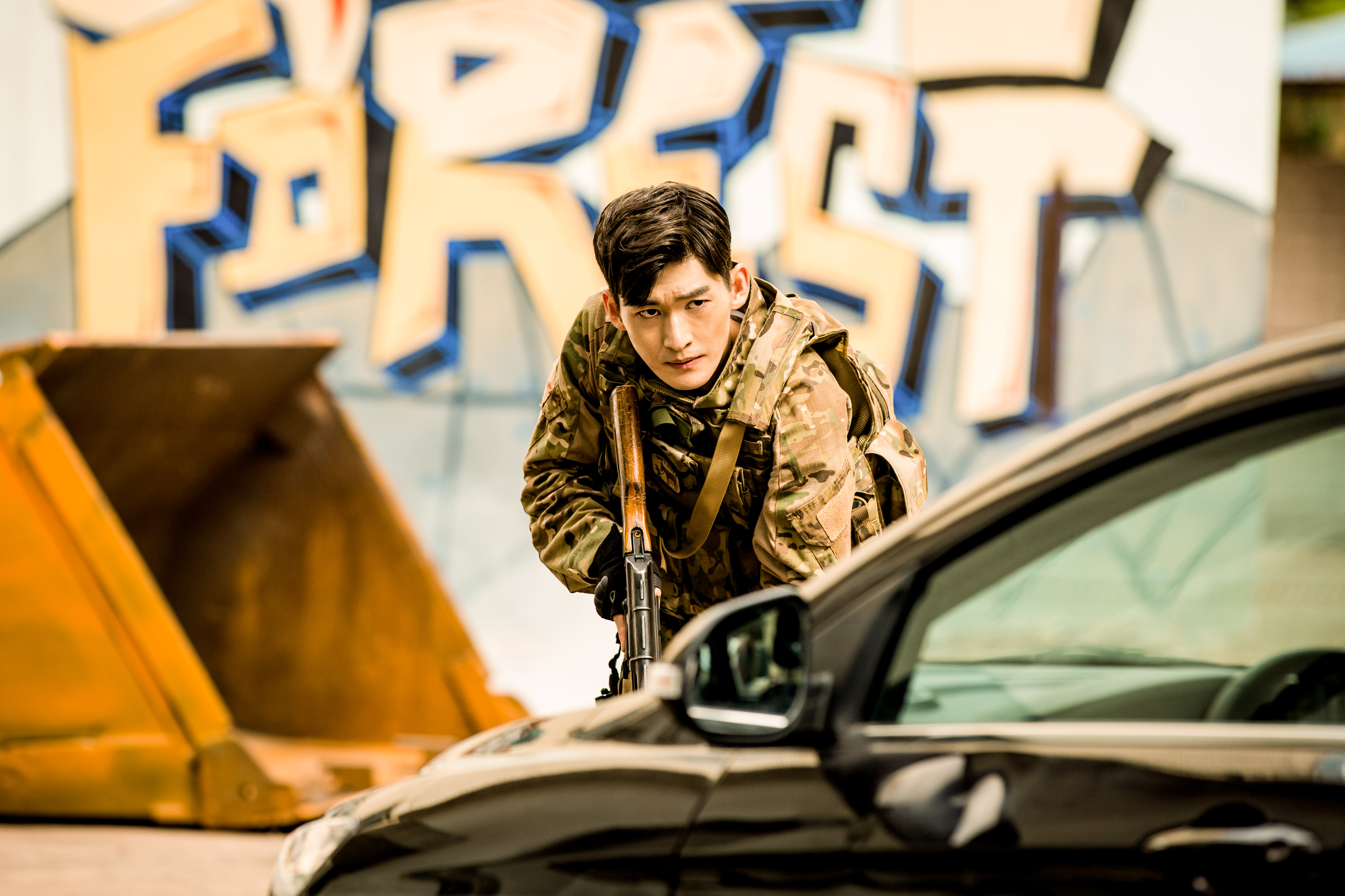 张翰凭战狼2提名百花男配专注表演收获肯定