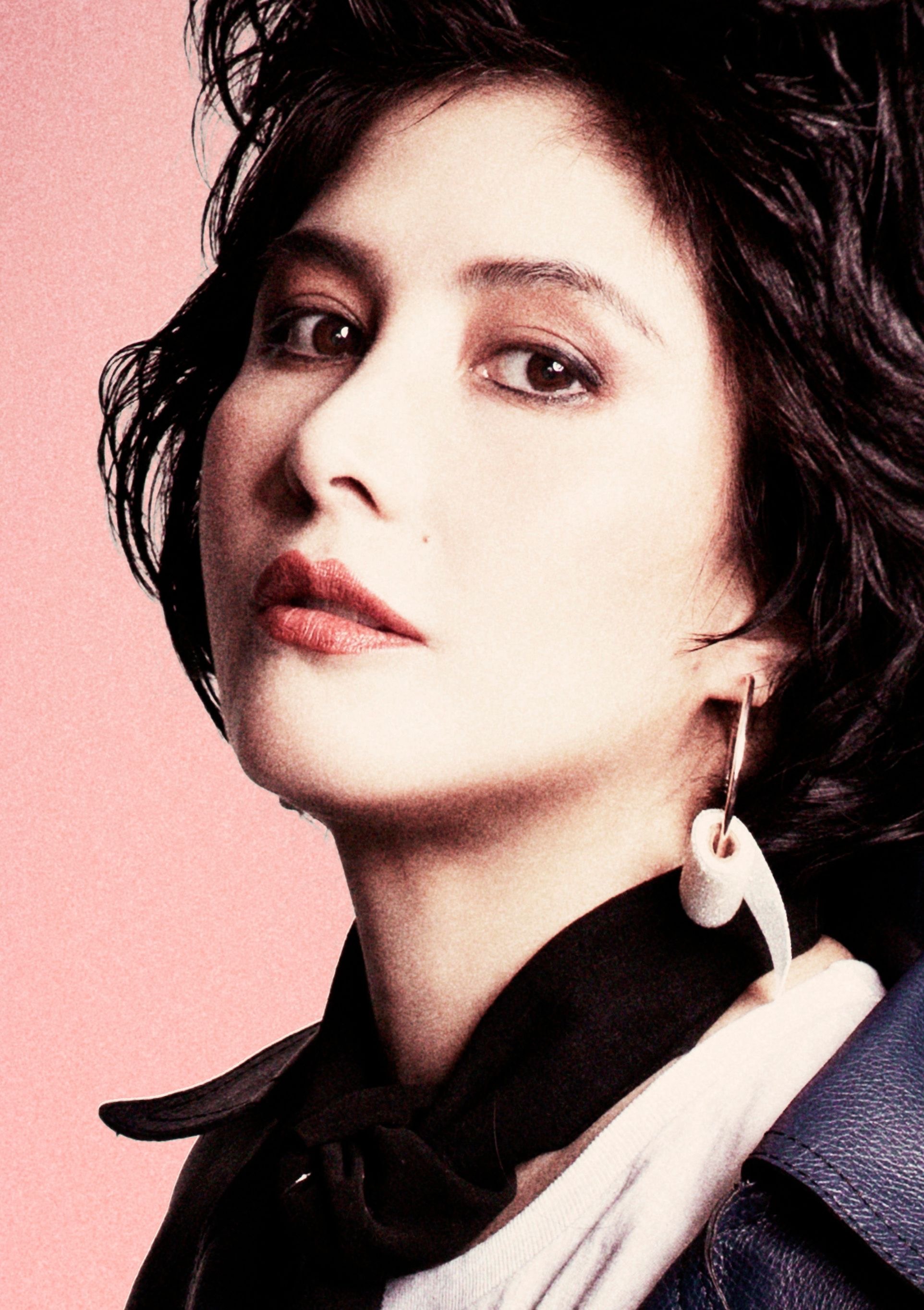 何超仪受邀参演好莱坞导演托尼·凯耶新片《香港之声》 - 360娱乐,你开心就好