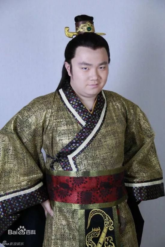 从路转粉巴图那个可爱的小胖子已经真正的长大