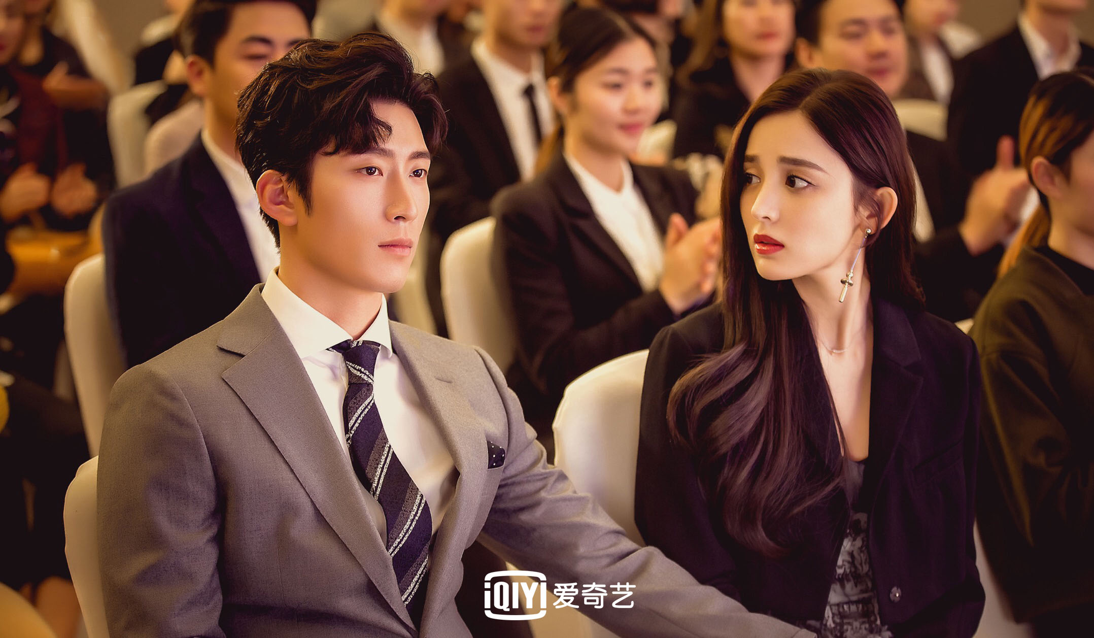 窦骁娜扎《十年三月三十日》今日上线爱奇艺 美景实录展电影质感