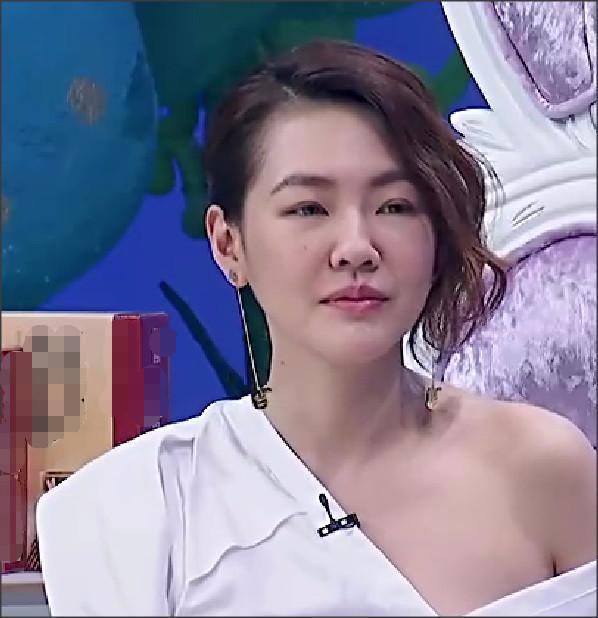 小s终于向阿雅道歉了真正的闺蜜就应该这样