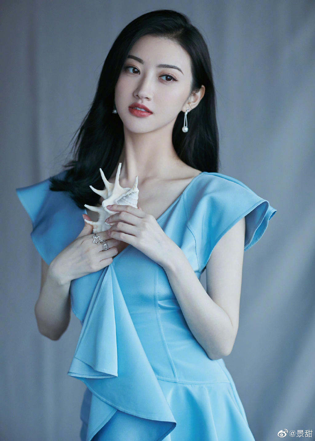 Jing Tian's costume image, with extravagance and extraordinary ...