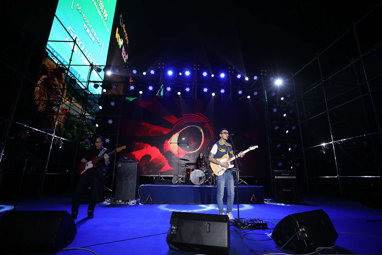 2019年第二届mini麻椒音乐节圆满落幕万圣节摇滚之夜尽情狂欢