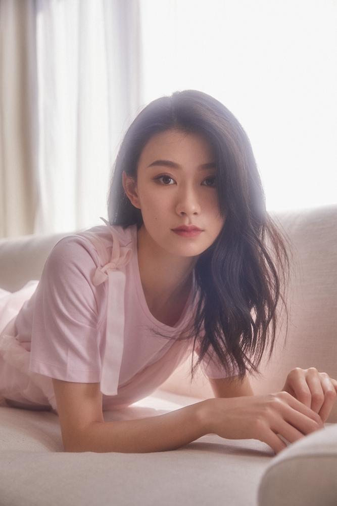 郑英辰致我们暖暖的小时光开播温柔学霸勇敢追爱