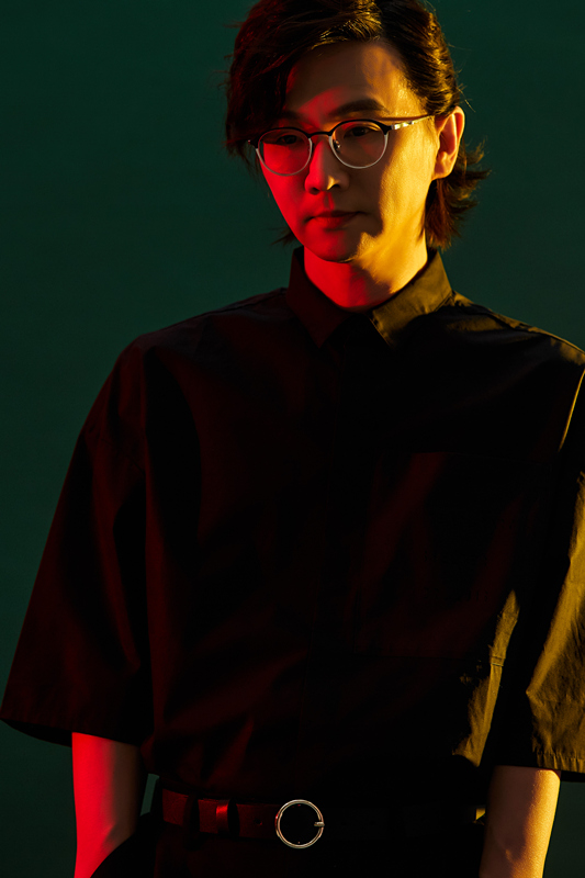 金牌唱作人林隆璇曝光写真诠释艺术与音乐的完美结合