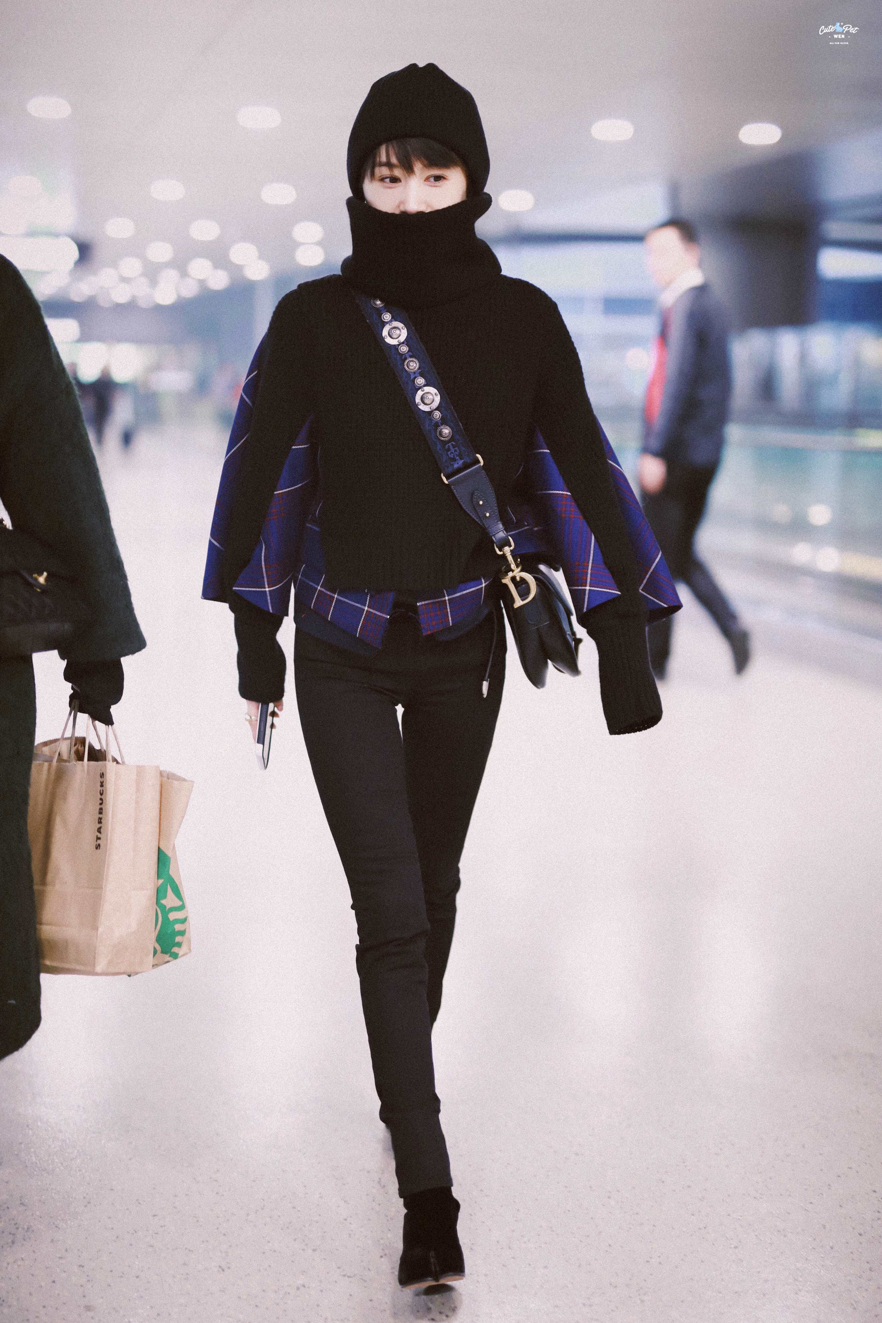 2014少女时代日本返韩金浦机场入境_高清图片大全-爱豆APP