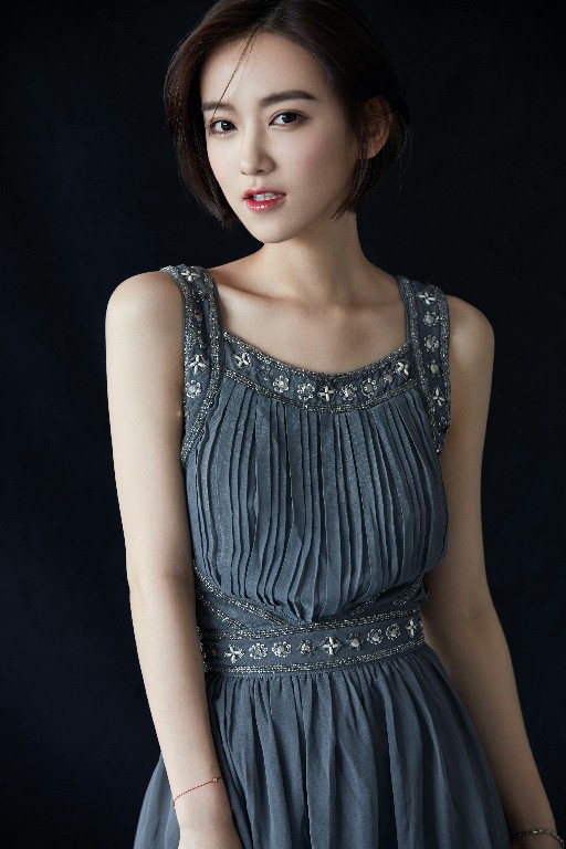 李沐宸《全职高手》正在热播 兴欣战队入围职业联赛