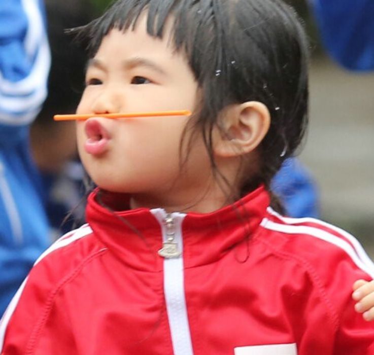 曹格女儿改头换脸式成长儿时嫌她像包子如今美成女主脸