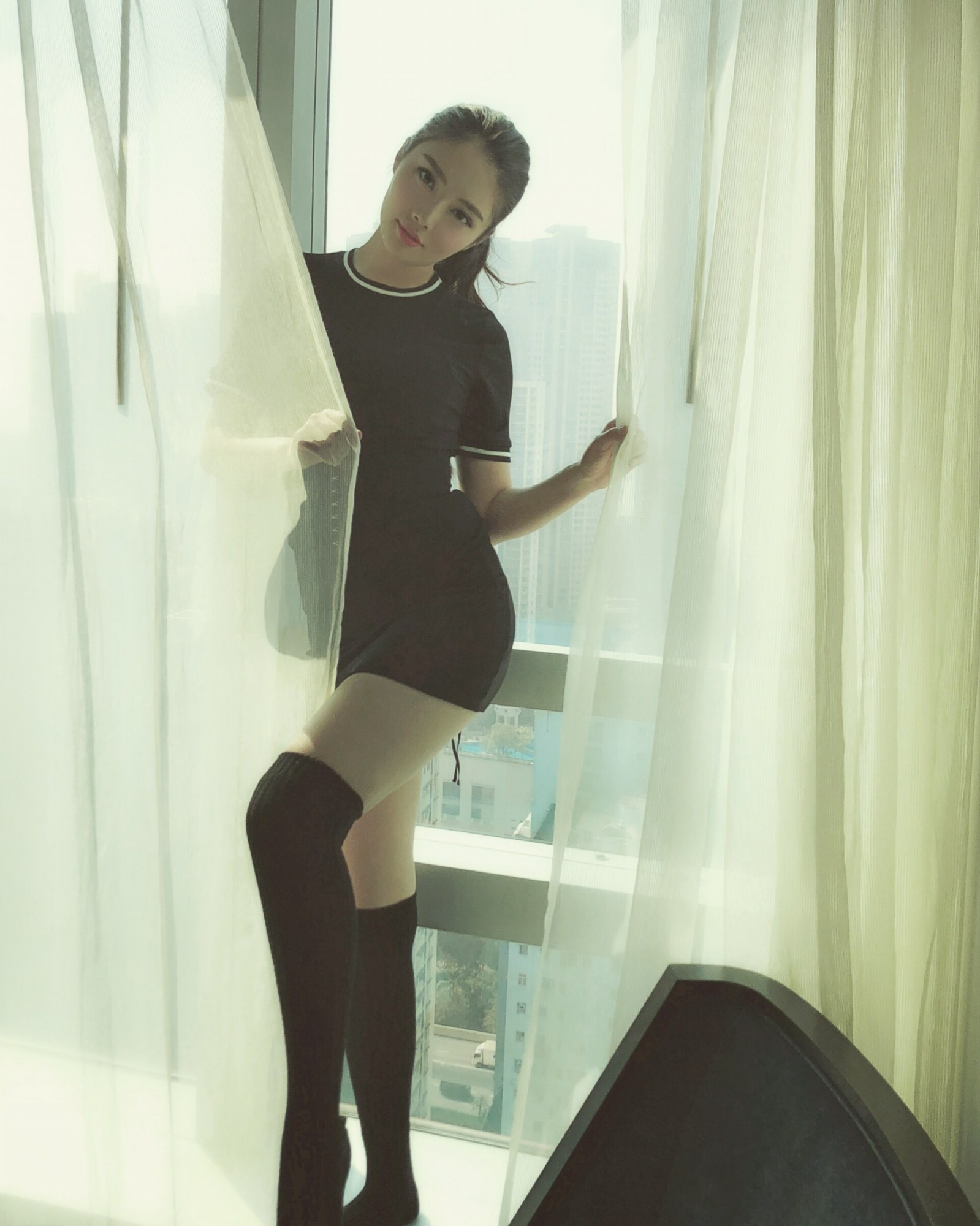 大嫂徐冬冬日常生活照曝光肤白貌美似邻家女孩