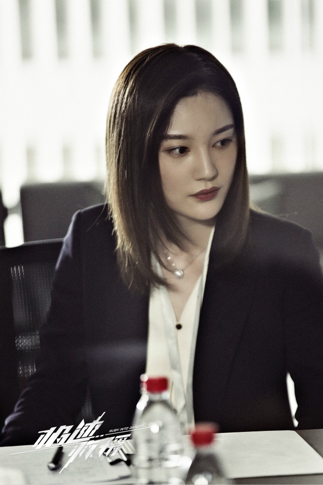 硬派新生代演员金梦阳子极速救援展现飒爽之美