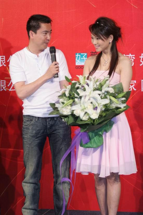 吴京劝好女孩不要进娱乐圈真是肺腑之言看王中磊照片你就明白了