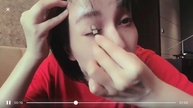 吴昕拆了几个快递，网友：全是人民币的味道啊！