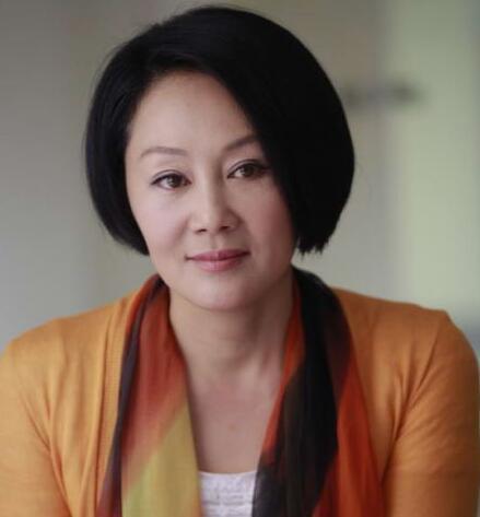 现在,女儿孙丹开了餐厅.