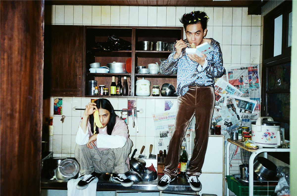 双人摇滚乐团jade专辑nemo上线摇滚出击告别荒诞自己