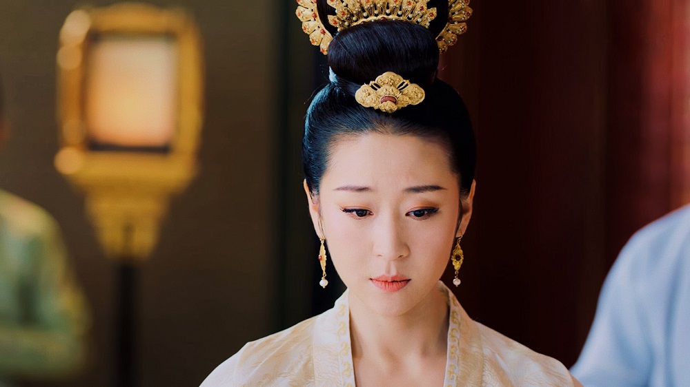 苗圃剧里剧外皆成戏 "宫廷表演艺术家"贵妃多姿