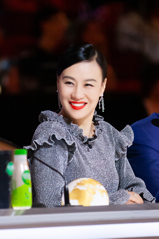 湘西飞刀荷兰逃脱术神秘登场巅峰之夜变魔幻奇妙夜