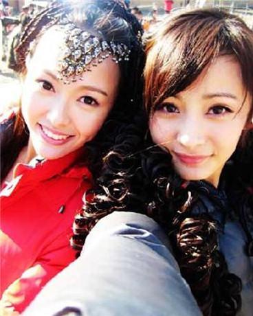 张馨予早年大头贴颜值没崩而李小璐曾经和李冰冰的关系这么好过