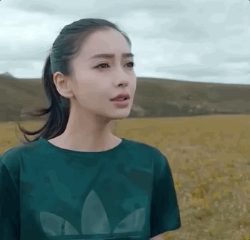 钟楚曦发文否认打人baby合力辟谣？ 这是什么女星高情商友情剧？
