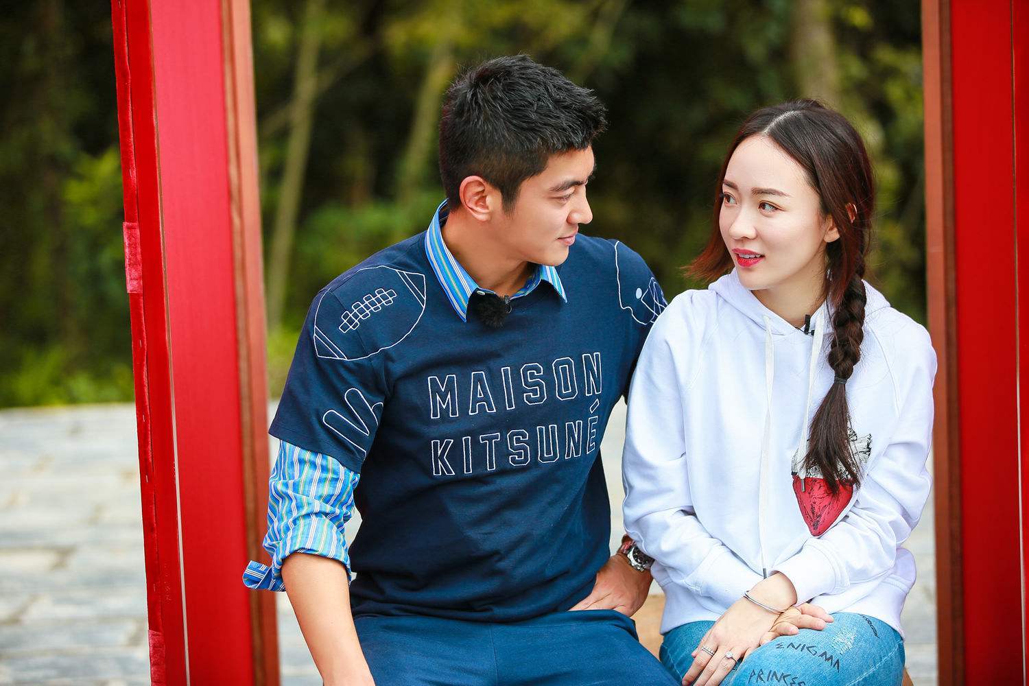 把综艺拍成偶像剧杜江霍思燕合体录制妻子的浪漫旅行