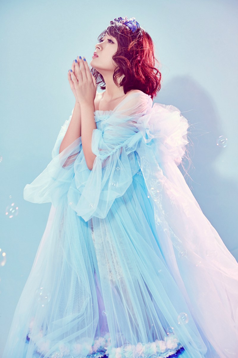 阿悄新专辑霓need写真照首曝光