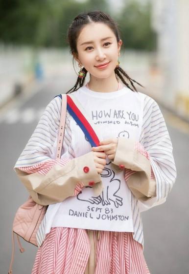 她出道二十多年频演女二,上综艺证明演技,新剧出演"早更女"