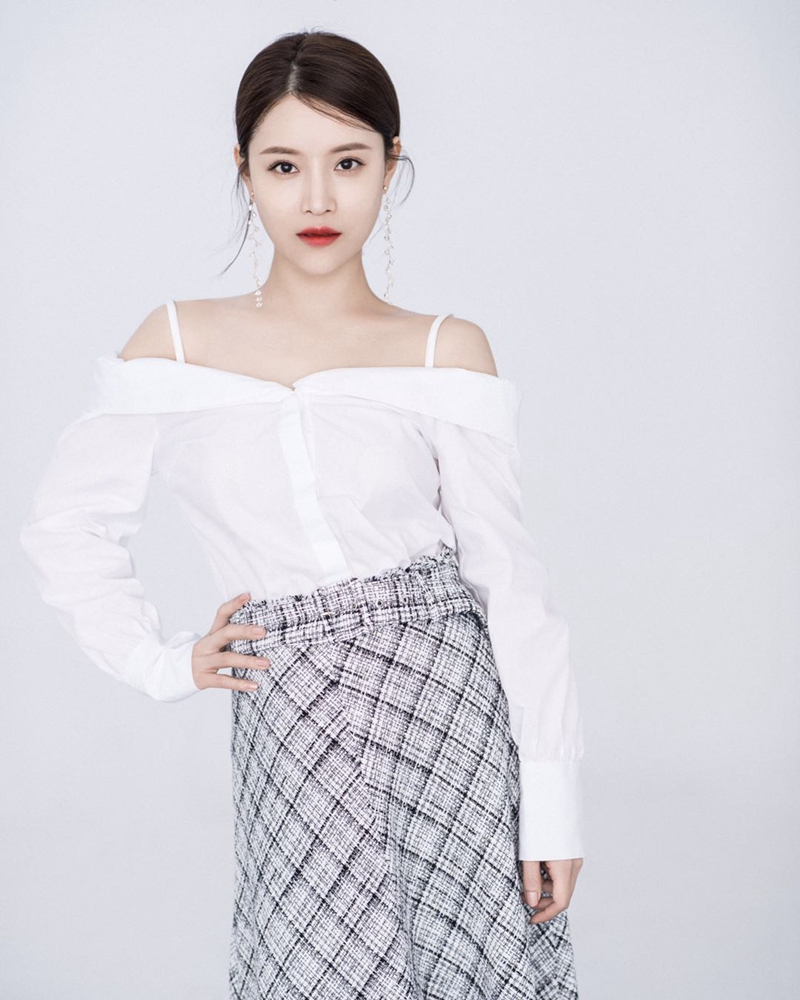 网剧重生热播引热议蔡蝶演技获赞好评