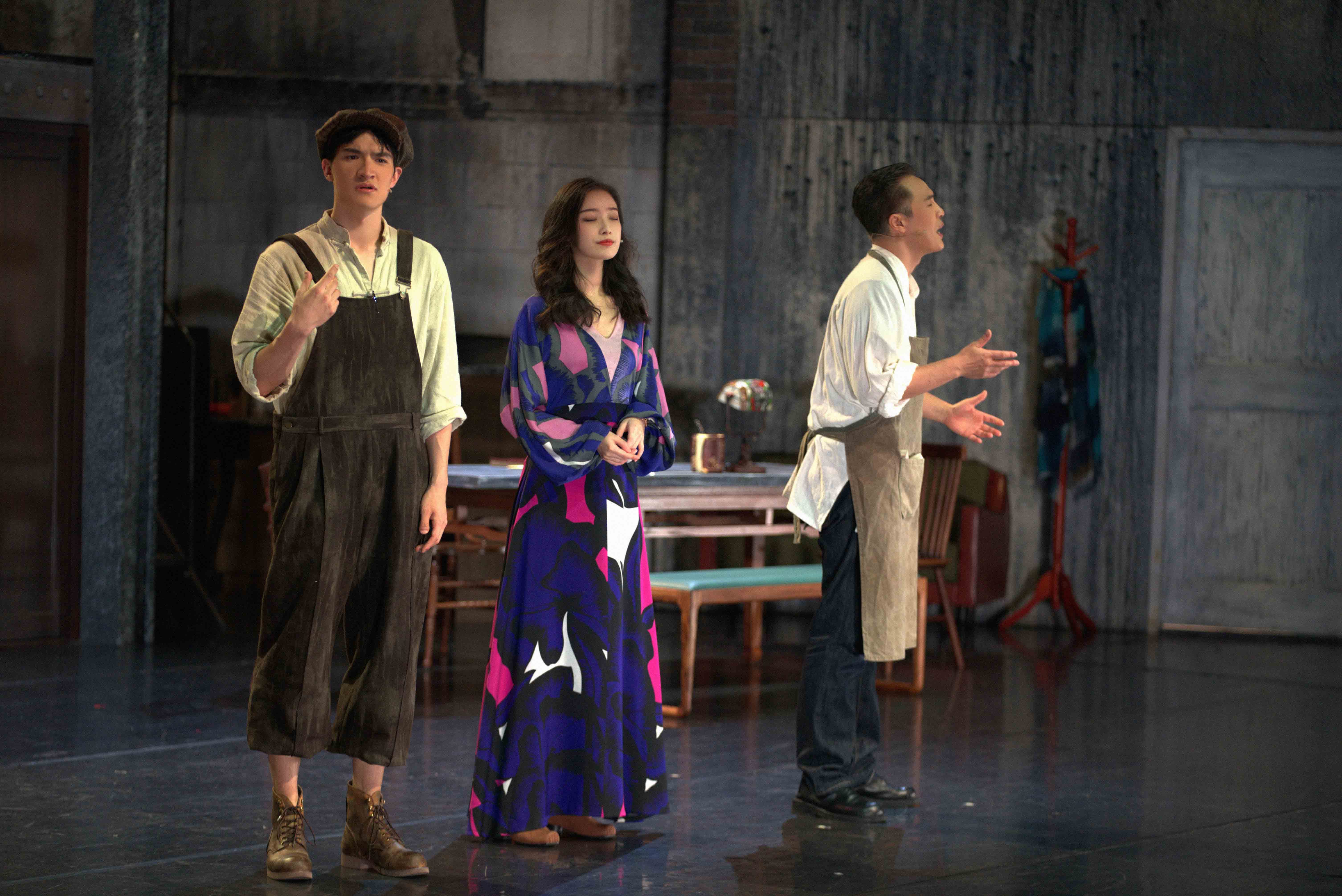 倪妮话剧幺幺洞捌首轮演出圆满收官挑战自我探索全新可能