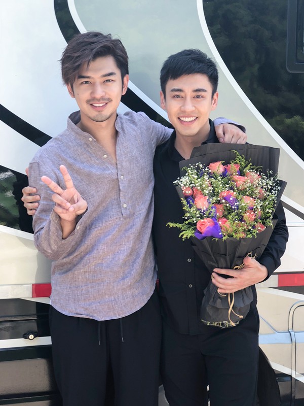 演员刘凯《鳄鱼与牙签鸟》杀青 2018三剧热拍角色迥异 - 360娱乐,你开心就好
