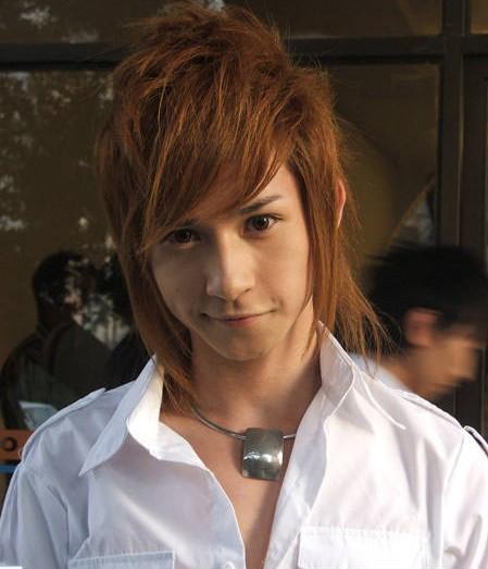 刘洲成说自己还是红,网友:洲哥一如既往,大红大紫,美女如群呢!