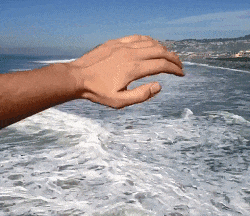 爆笑GIF: 长江后浪推前浪,你为什么要让前浪推后浪呢 - 360娱乐,你开心就好