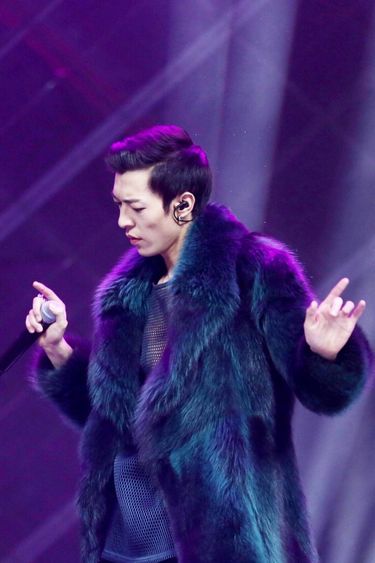 偶像练习生》BC221火到粉丝上热搜霸屏高呼“坤音女孩绝不认输” - 360娱乐