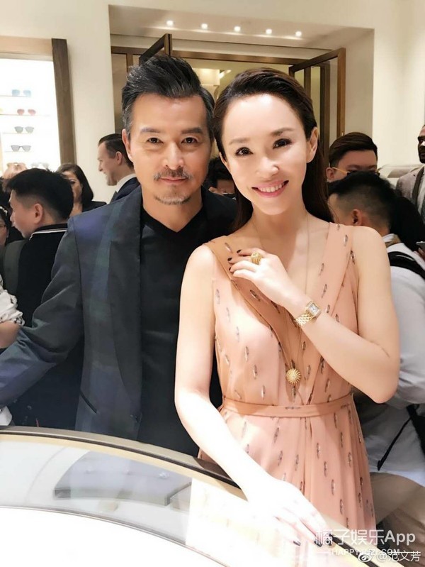 还记得金大班中的任黛黛吗她现在长这样