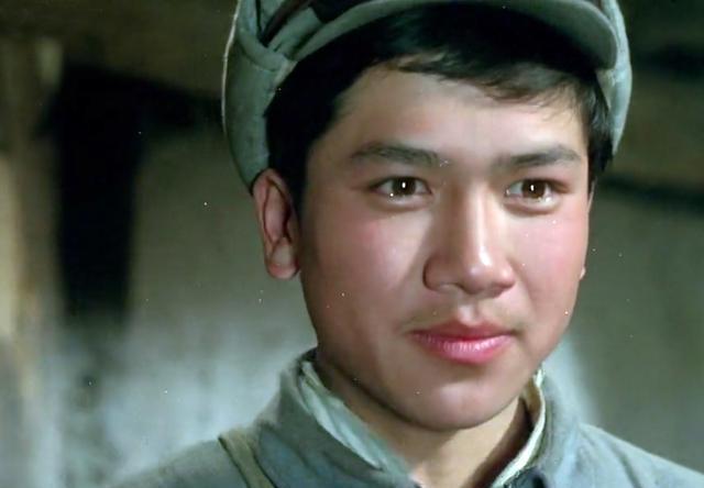 小童星13岁就进八一厂并齐名祝新运 80年代成红小生 今58岁很精神