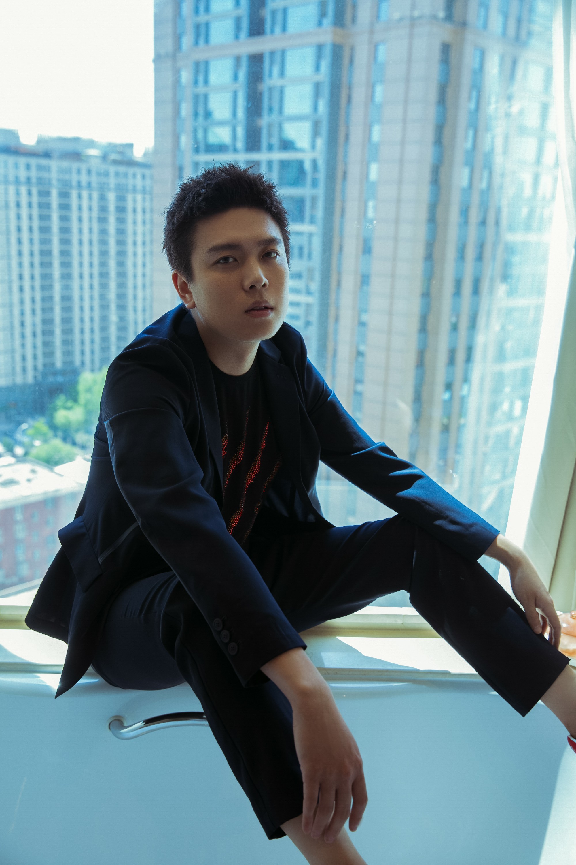 《我只喜欢你》安戈变"人形锦鲤" 角色反差萌爆笑圈