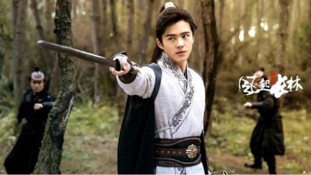 蔡徐坤、TF家族集体押注网剧，只是那些年爆红的胡一天们今何在